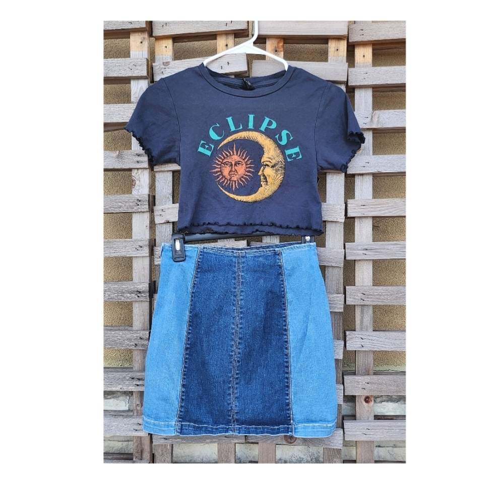 baby tee with denim skirt!